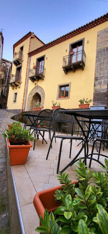 Hotel Federico II Castiglione De Sicilia Eksteriør bilde