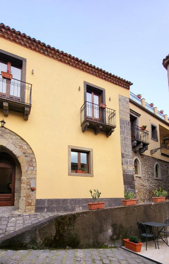 Hotel Federico II Castiglione De Sicilia Eksteriør bilde